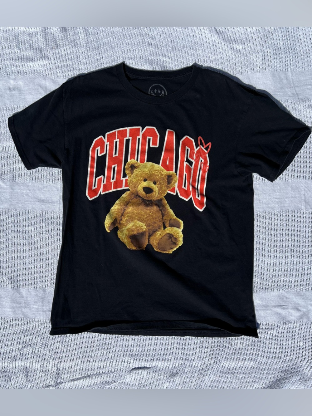 Chicago Graphic Tee with Teddy Bear - Black